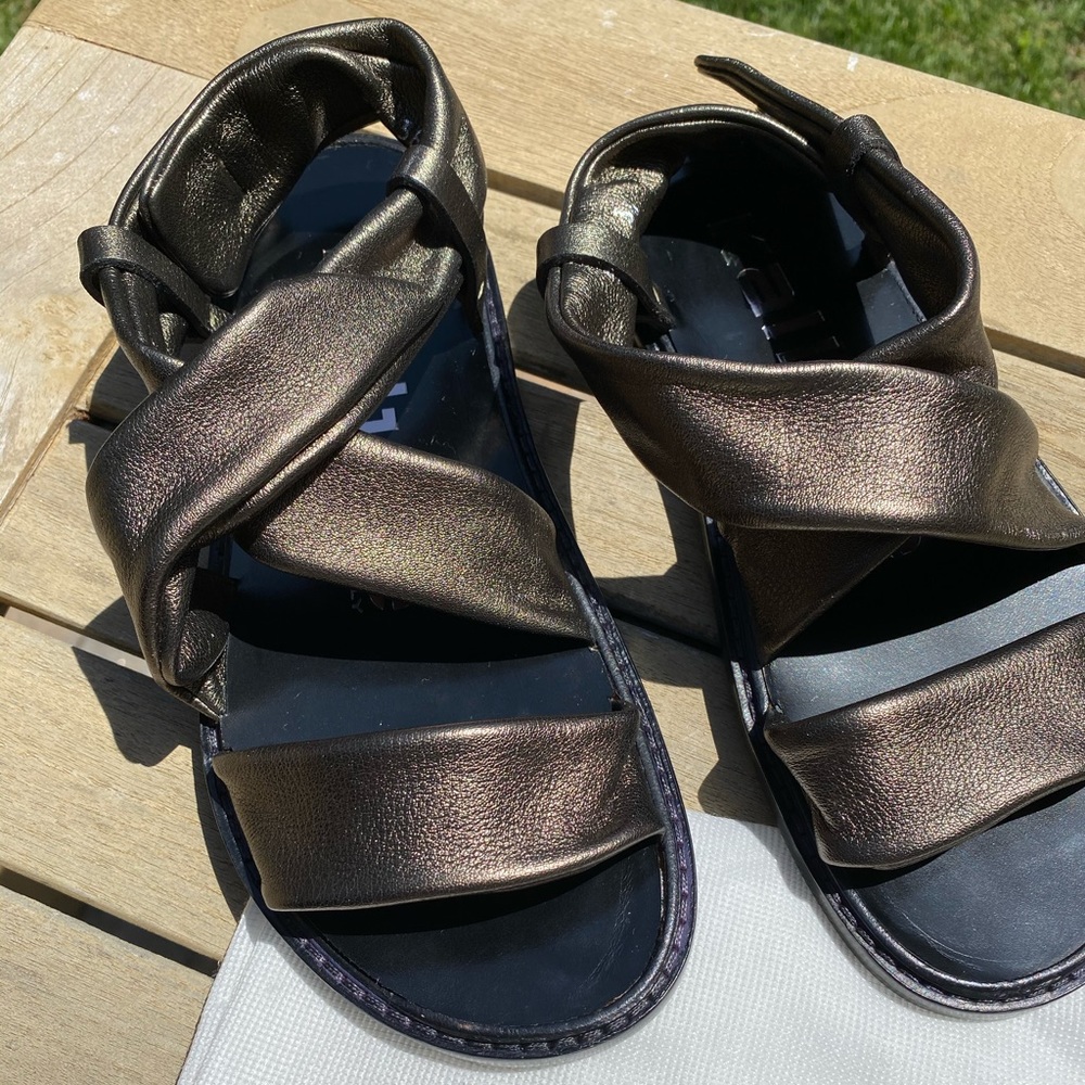 Kallisté Tubular Gladiator sandal.